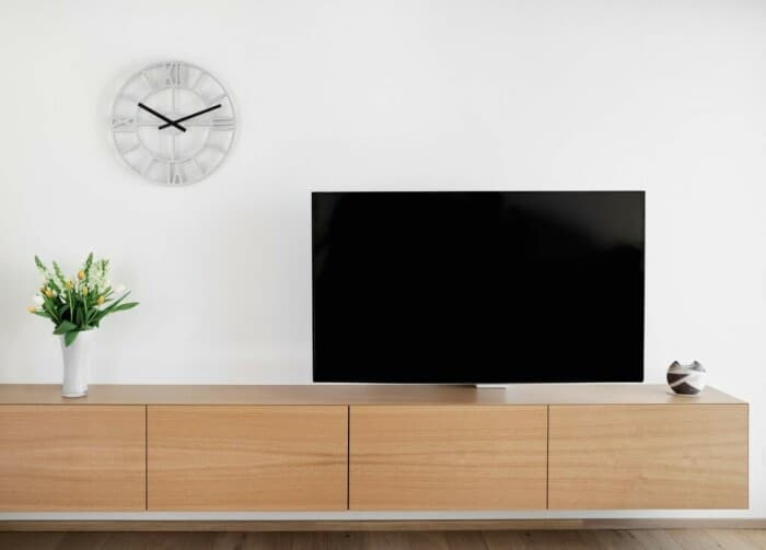Horloge industrielle moderne chiffres romains bois et dorée Ø 50 cm ou 70 cm Taille : Argenté - diamètre 50 cm