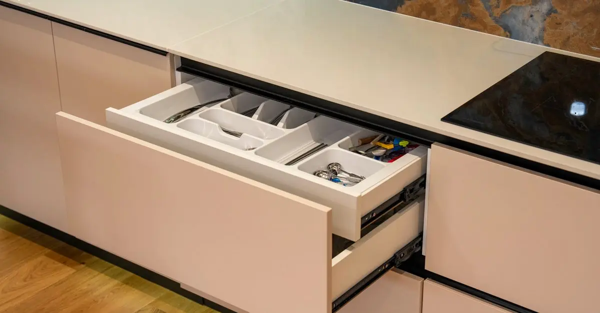 10 Easy DIY Kitchen Upcycling Ideas to Elevate Your Space