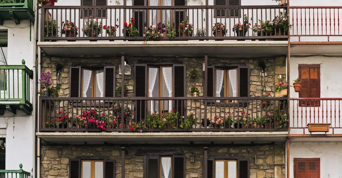 10 idées DIY pour égayer votre balcon avec style