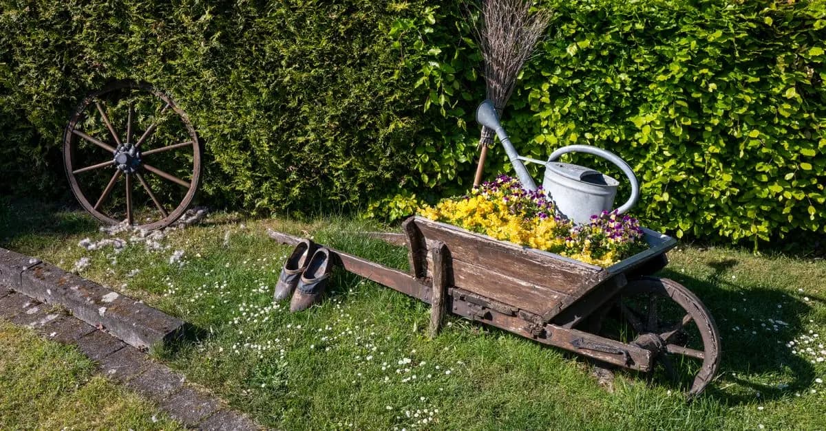 10 Easy DIY Ideas for Decorating Your Garden with Style