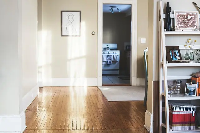 10 Astuces DIY pour Économiser de l'Espace dans Votre Appartement
