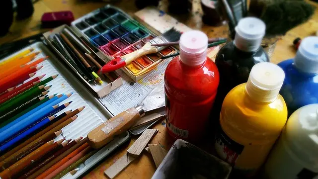 Comment optimiser vos projets DIY avec des matériaux recyclés