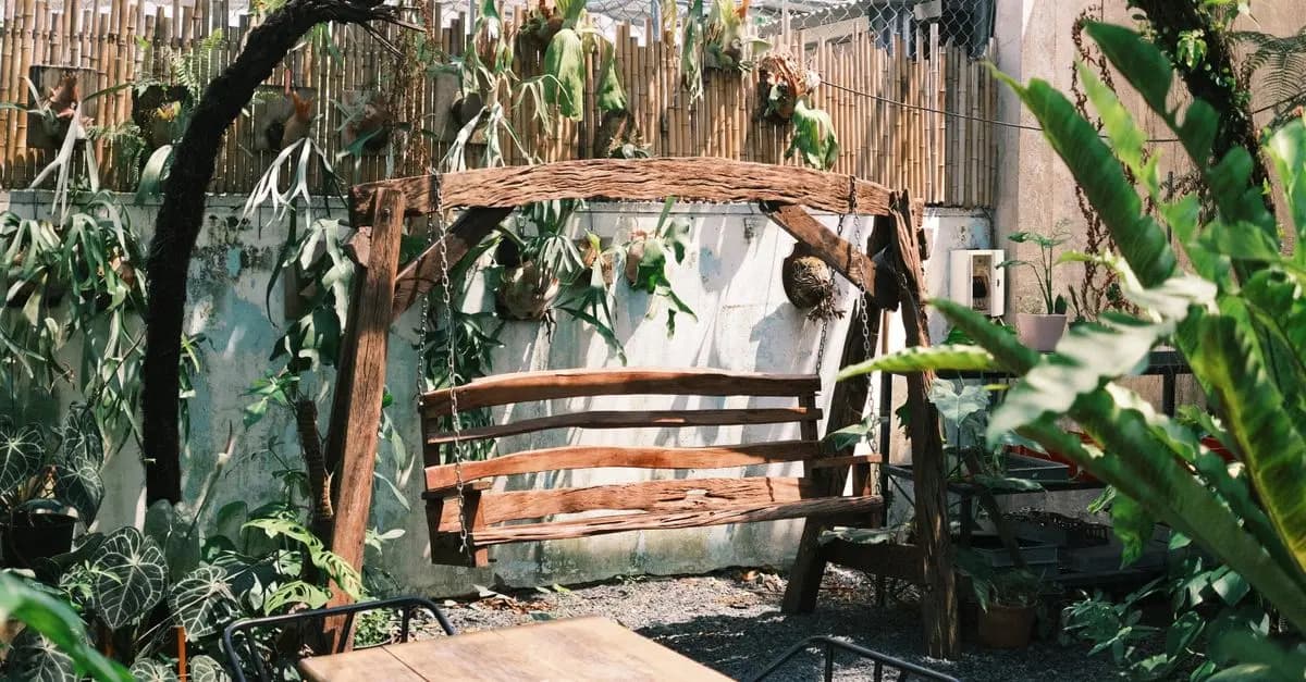 10 Easy DIY Ideas to Transform Your Garden Space