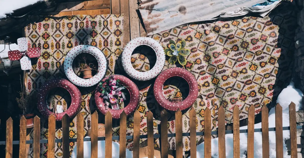 Comment créer un jardin vertical DIY avec des matériaux recyclés