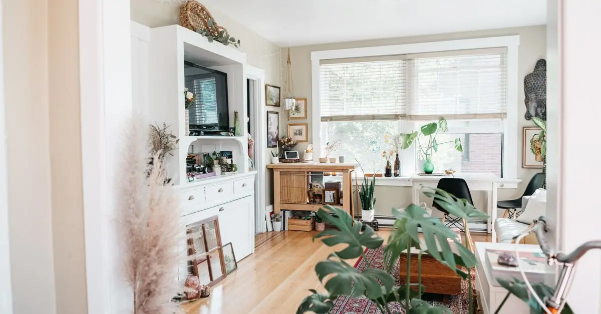 10 Astuces DIY pour Optimiser Votre Espace de Vie