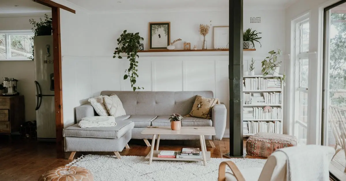 10 Creative DIY Ideas to Enhance Your Home Decor