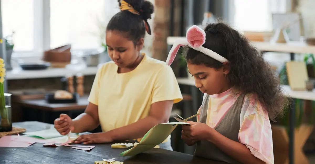 Crafting with Kids: Fun and Easy Projects
