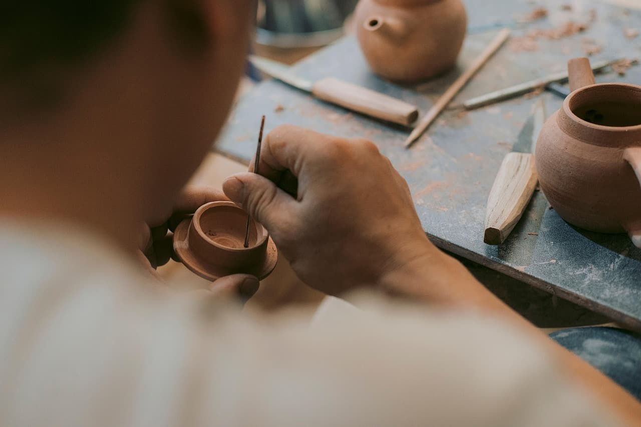 Comment créer des décorations DIY uniques à partir de matériaux recyclés