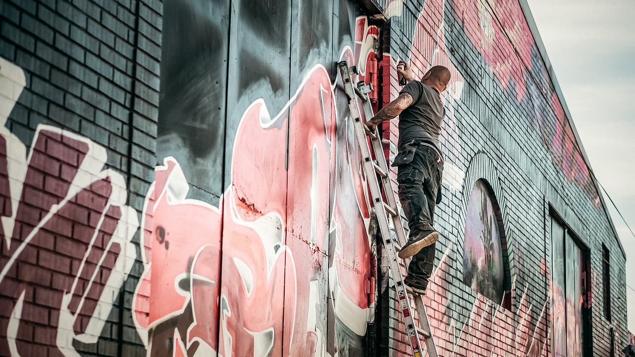 10 Easy DIY Ideas for Creating Unique Wall Art